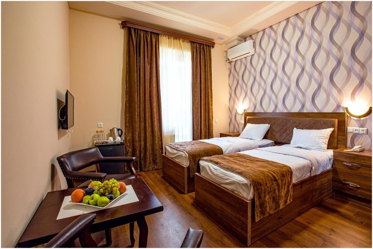 Arma Boutique Hotel Yerevan Bagian luar foto