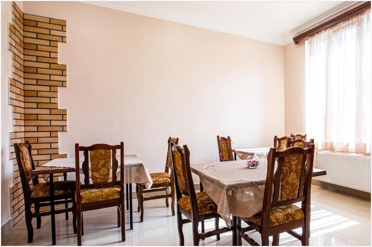 Arma Boutique Hotel Yerevan Bagian luar foto