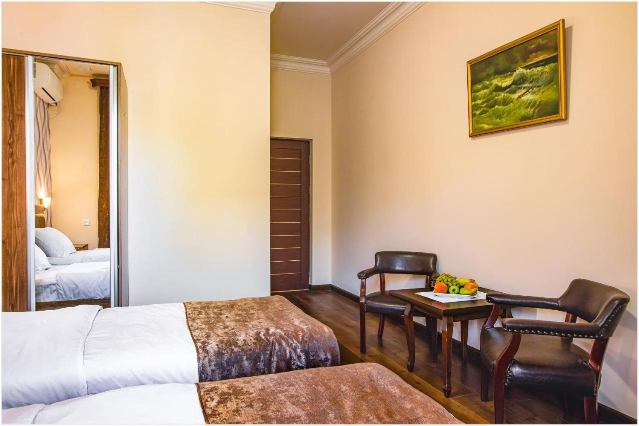 Arma Boutique Hotel Yerevan Bagian luar foto