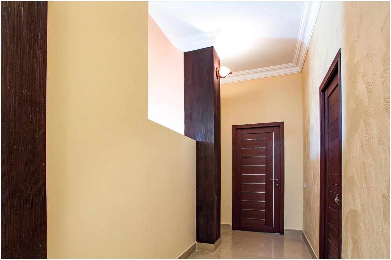 Arma Boutique Hotel Yerevan Bagian luar foto
