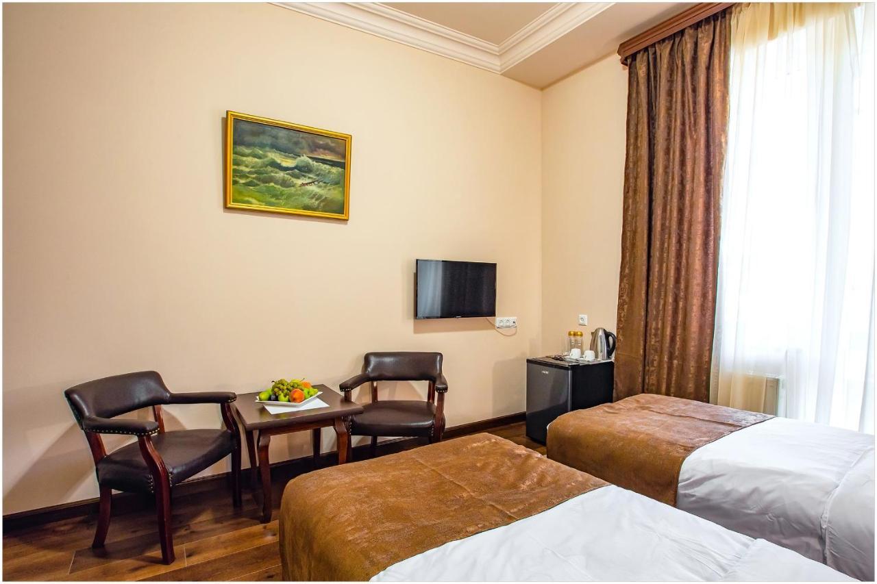 Arma Boutique Hotel Yerevan Bagian luar foto