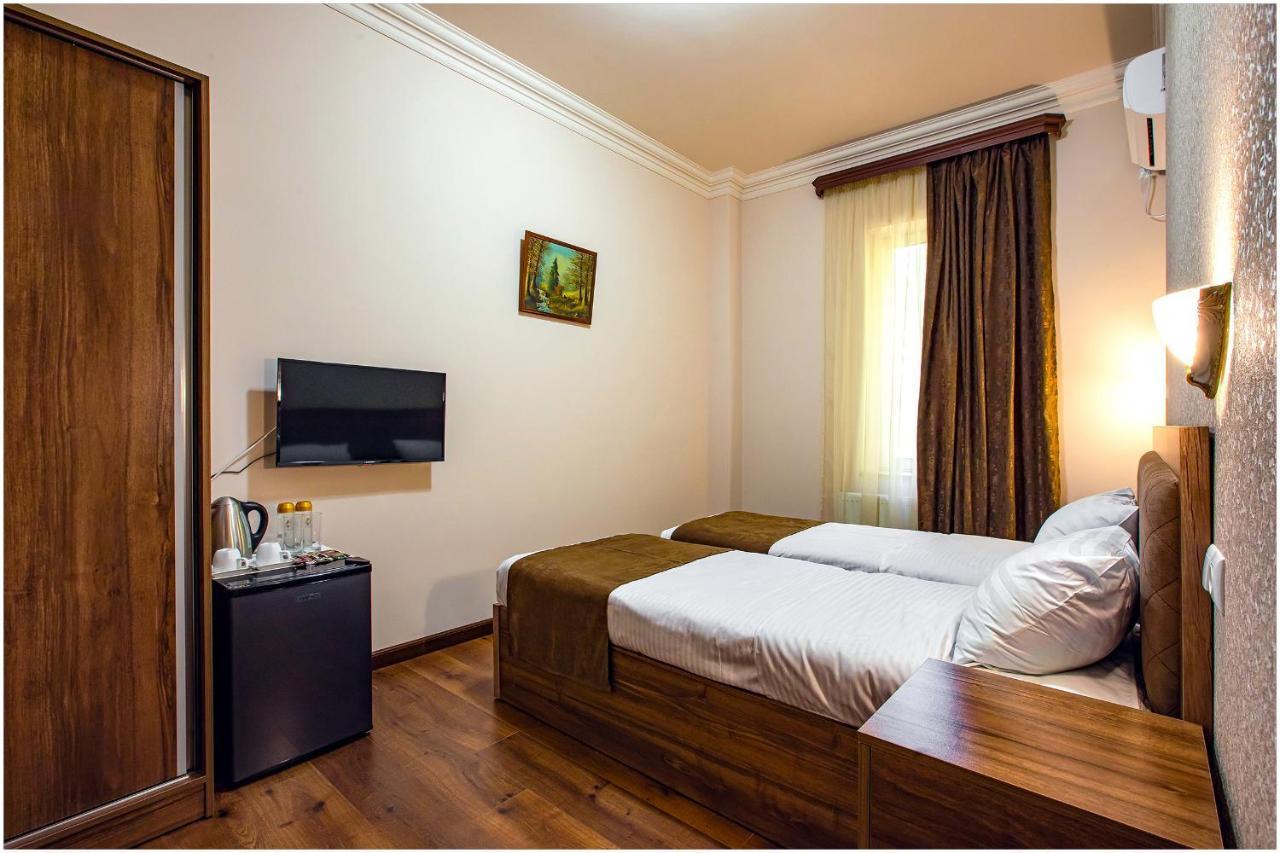 Arma Boutique Hotel Yerevan Bagian luar foto
